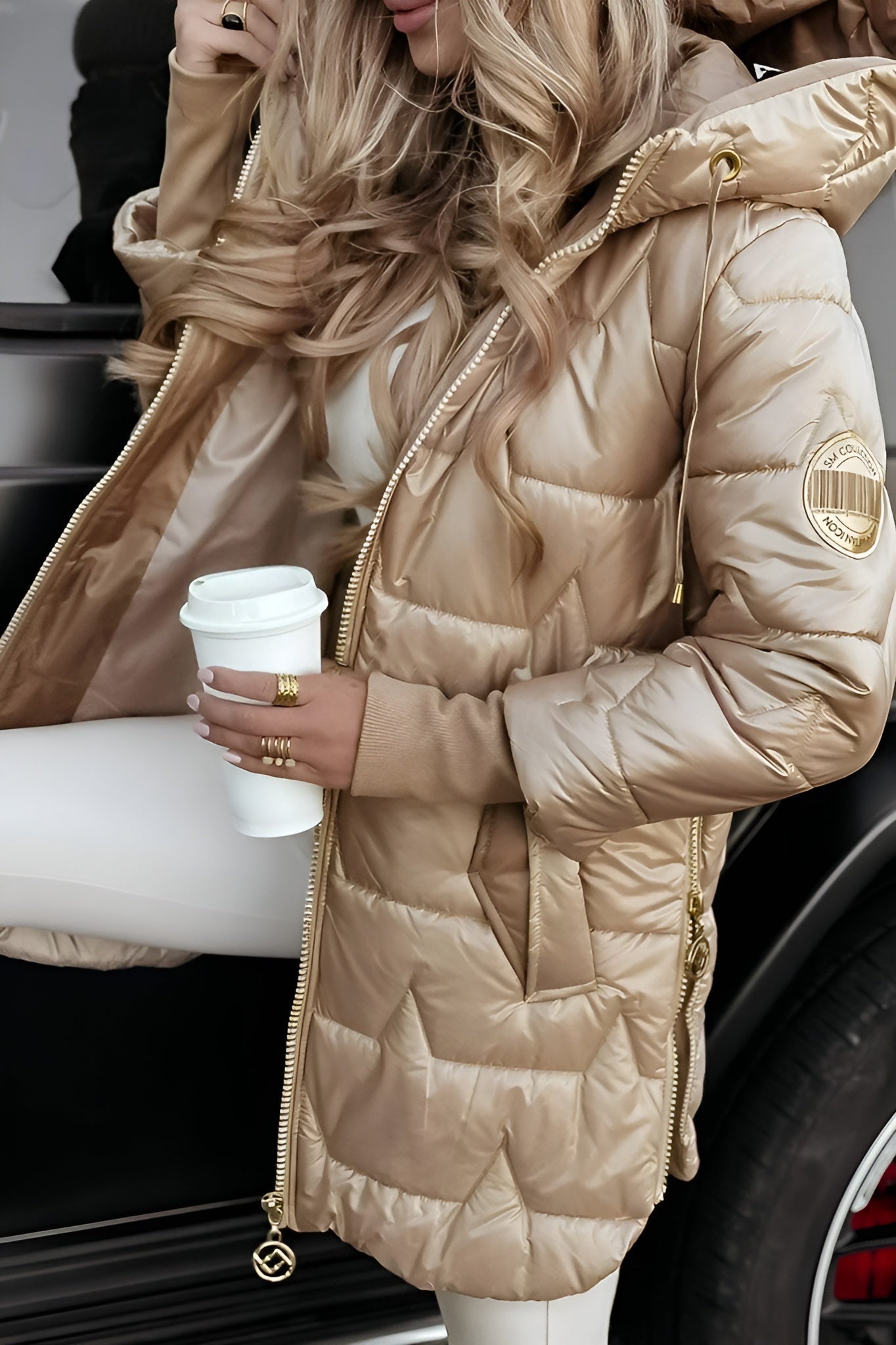 MARINA - ABRIGO ACOLCHADO CON CAPUCHA