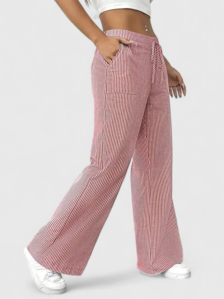 PANTALÓN A RAYAS CON CORDÓN