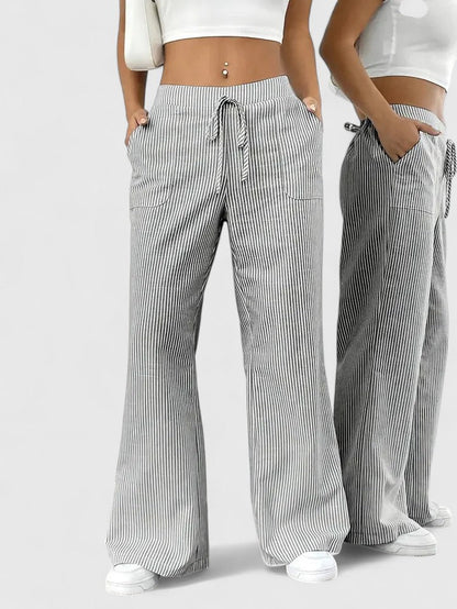 PANTALÓN A RAYAS CON CORDÓN