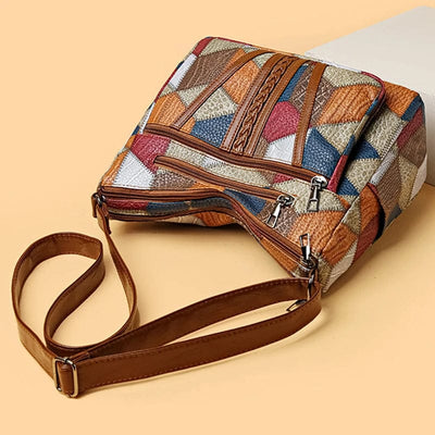 BOLSO DE PIEL EN MOSAICO