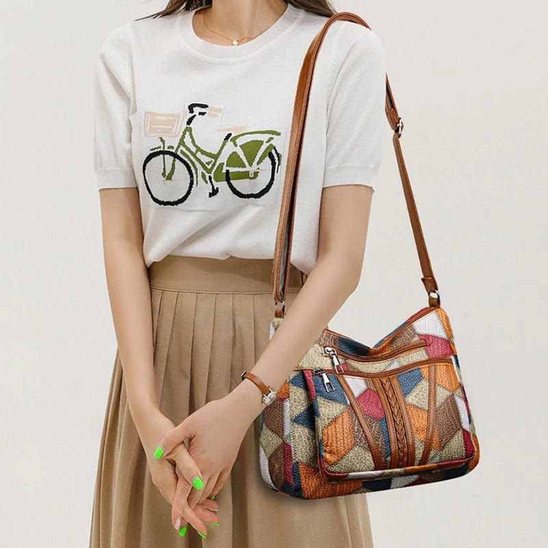 BOLSO DE PIEL EN MOSAICO
