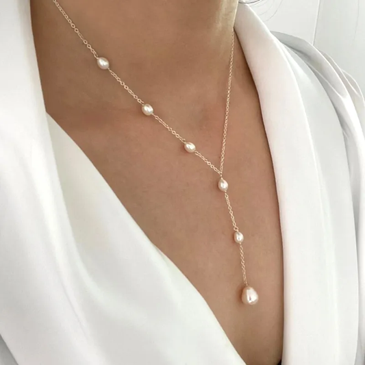 COLLAR CON PERLAS