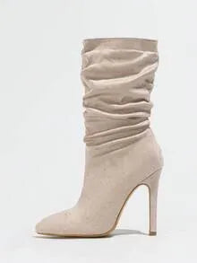 BOTAS ALTAS CON TACÓN DE AGUJA